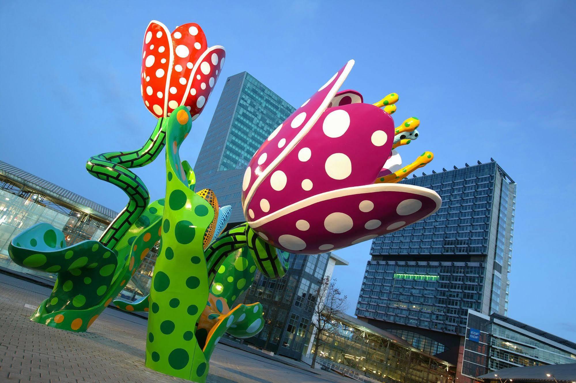 Novotel Suites Lille Europe Exteriör bild